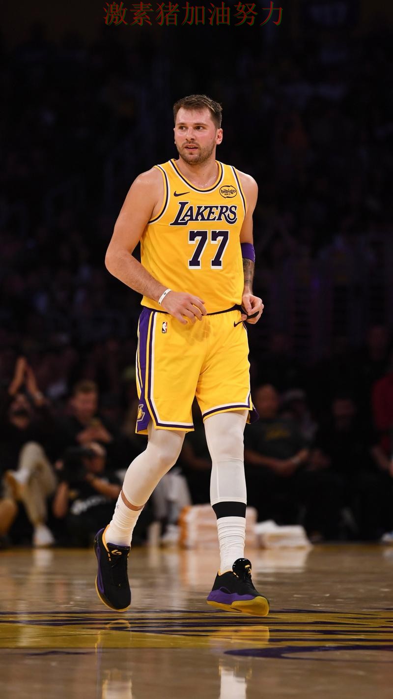 东契奇末节爆发让外界质疑声迅速升高 东契奇末节爆发让外界质疑声迅速升高